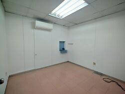 Jurong West Street 92 (D22), Shop House #576584731